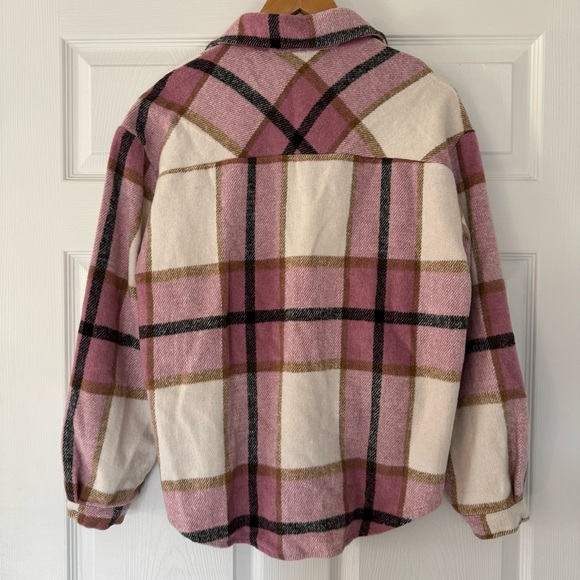 Pink and cream plaid shacket - Picture 3 of 7